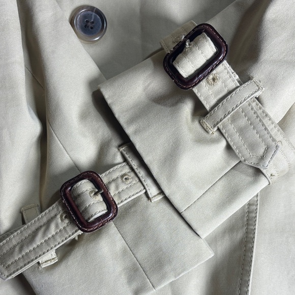 J. Crew Women's Beige Double-Breasted Trench Coat with Belt - Picture 7 of 11